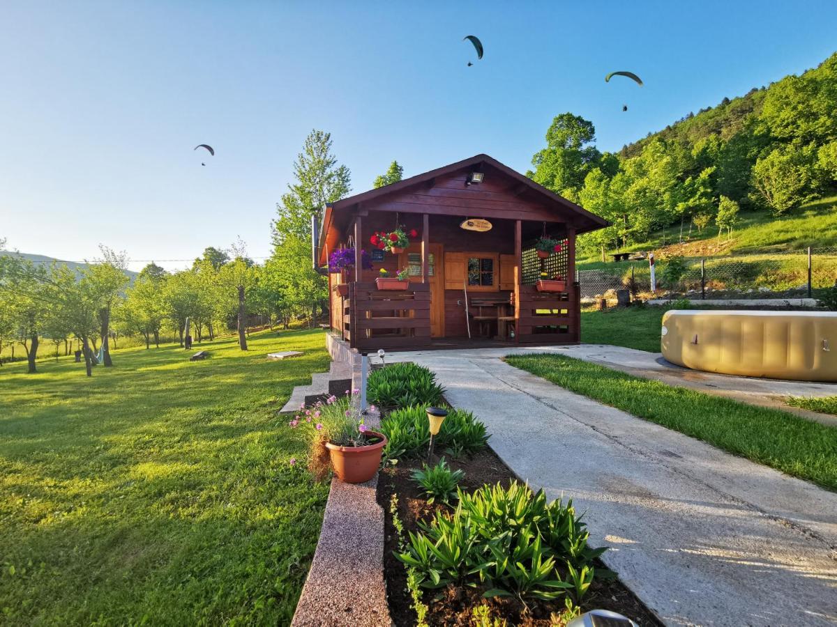 Cottage La Sierra With Jacuzzi كورينيتسا المظهر الخارجي الصورة